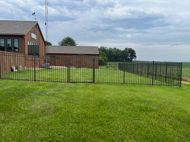 aluminum fencing
